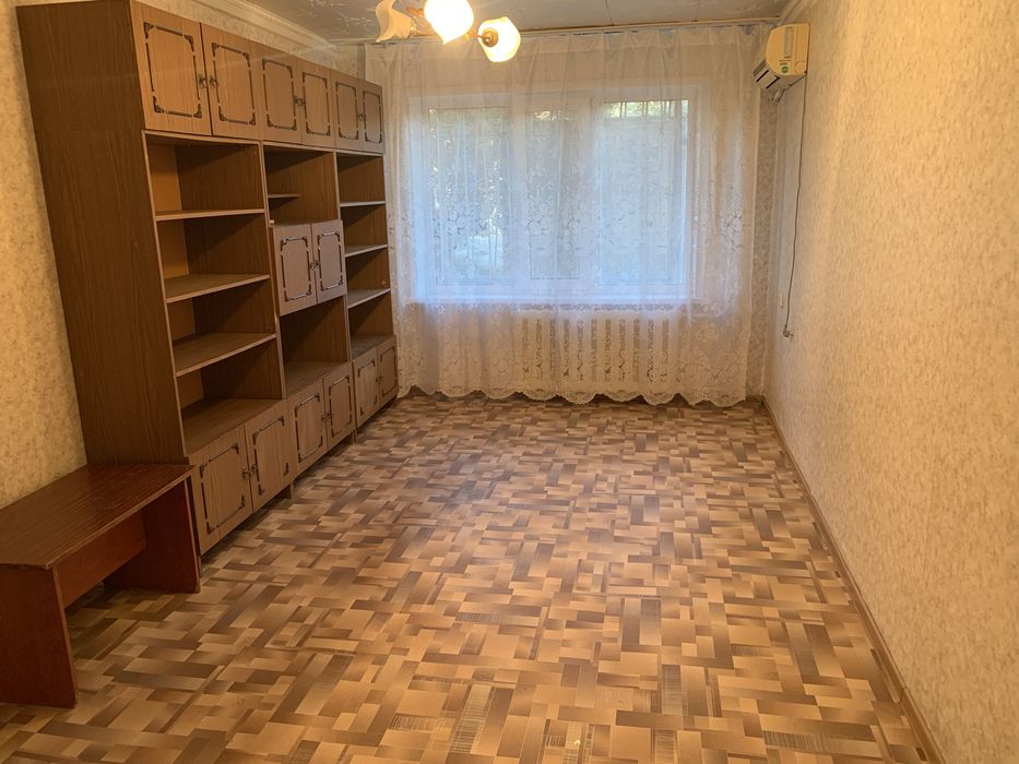 Продам двух комнатную