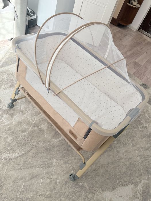 Детская кровать манеж