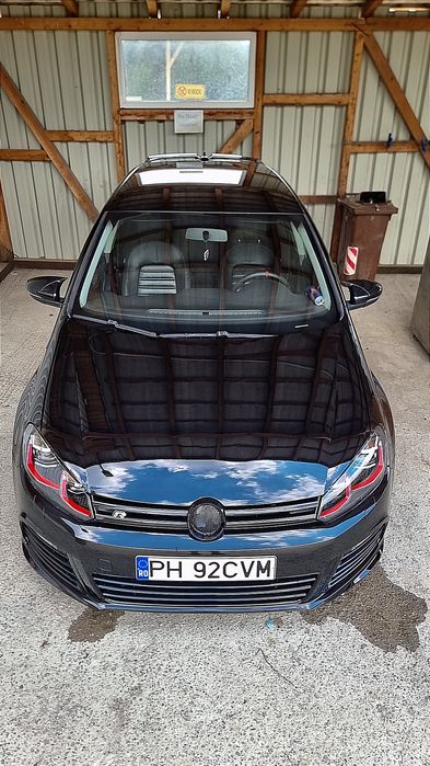 VOLKSWAGEN Golf 2010