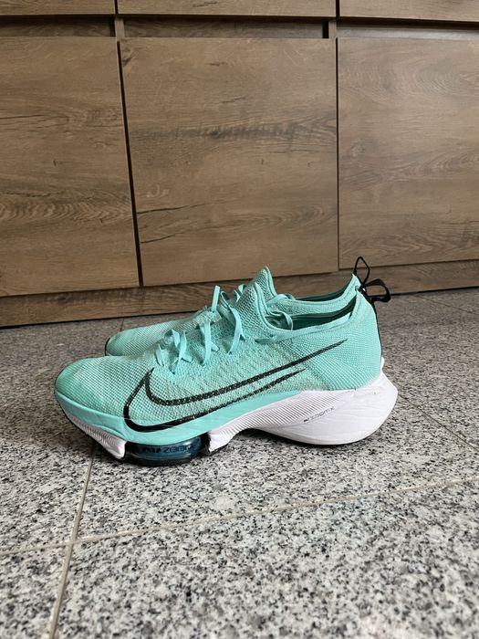 Nike air zoom tempo next% flyknit hyper turquoise-performanta premium marimea 44.5