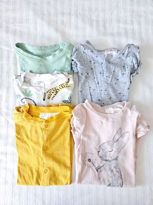 Лот летни дрешки за момиче, размер 74-80 (6м-12м) на НМ, Zara Mini, Mamas&Papas и др.