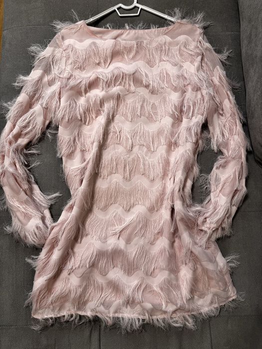 Дамска рокля с ресни