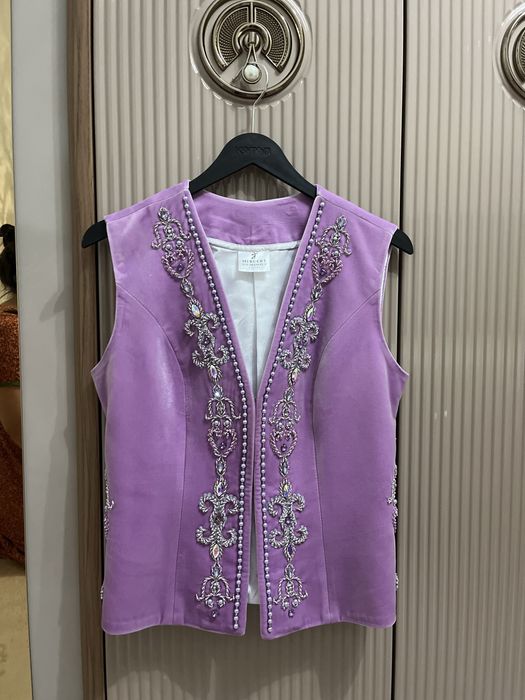 Кәжекей сатамын Meruert Balmanova