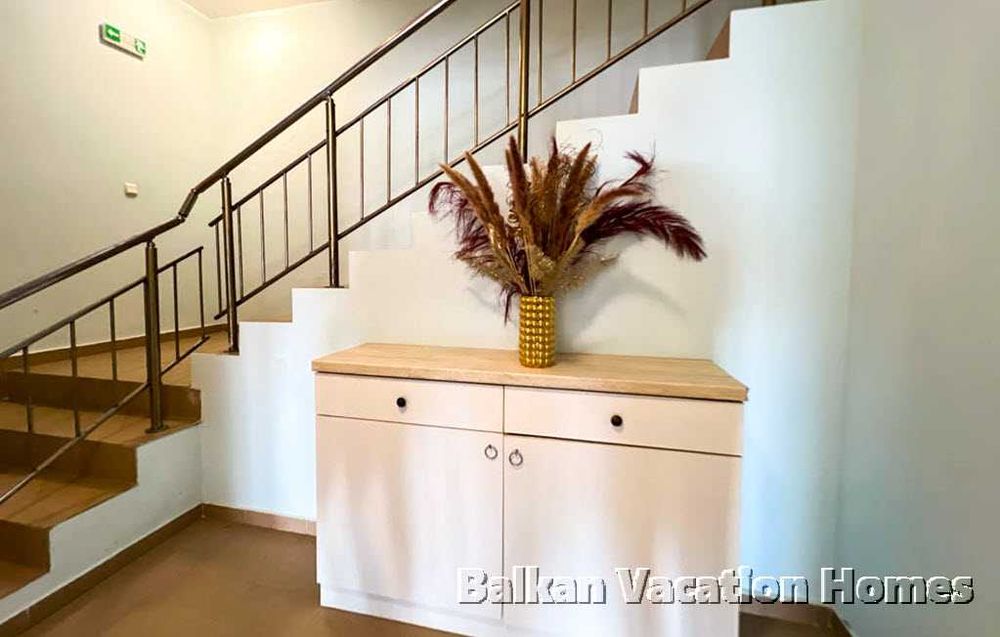 Продава се Тристаен апартамент в Каварна - 103 кв.м за 797 €/кв.м - Снимка #14