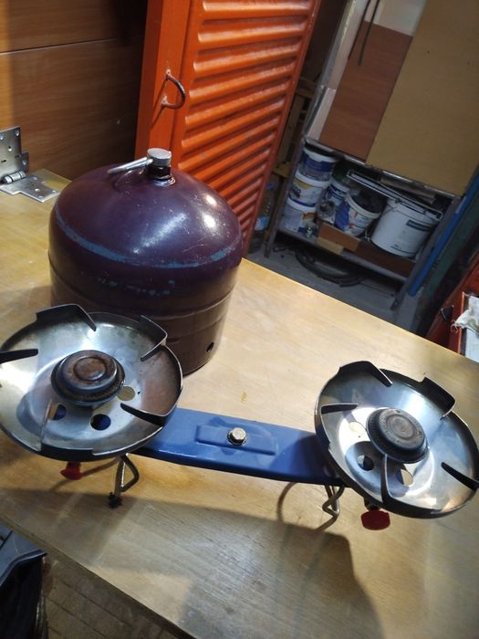 Газов котлон с  бутилка
