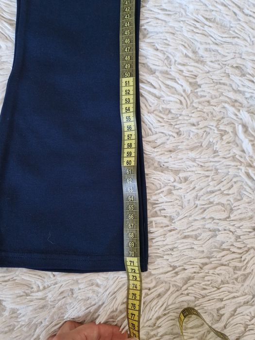 Брюки клеш  темно синие. Размер 122