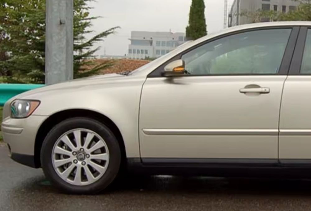 LED динамични мигачи за огледала Volvo S40 V50 C70 – бягащи мигачи