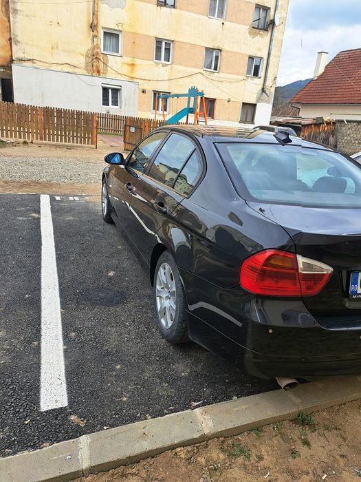 Vând BMW, seria 3