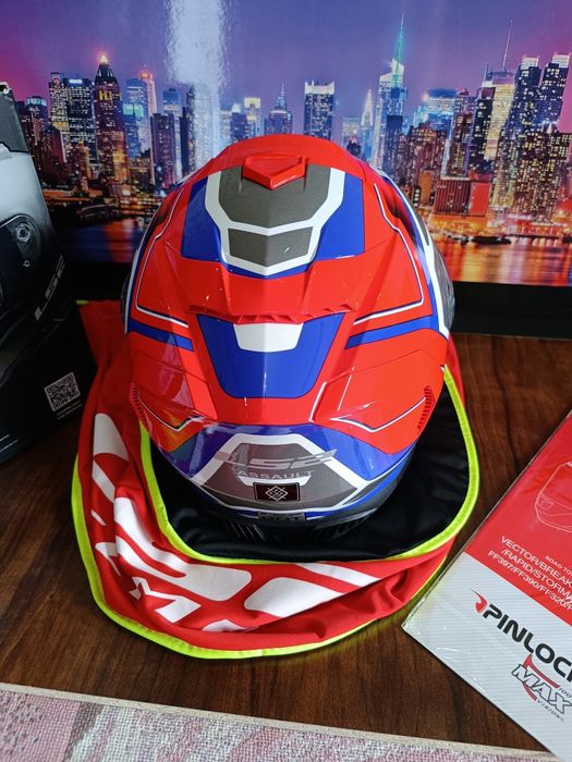 Мото шлем от бренда LS 2 assault