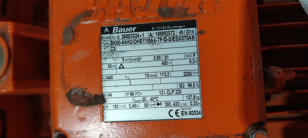 Motor electric trifazat cu reductor Bauer 3kW 13rpm cu frana
