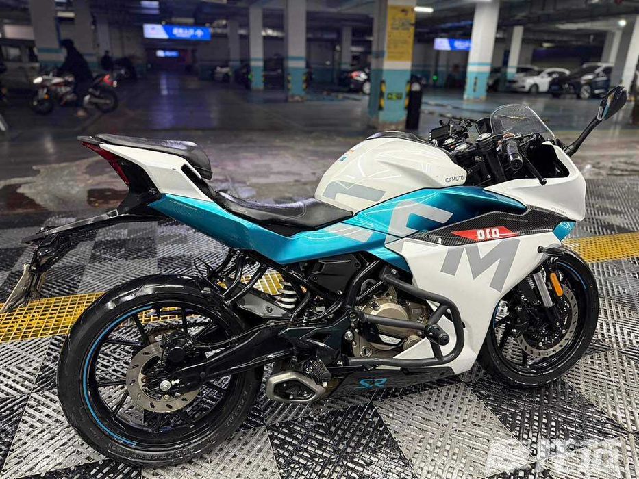 CFMoto 250SR 2021 • 10800 км • Яхши ҳолат