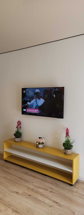 Inchiriez apartament