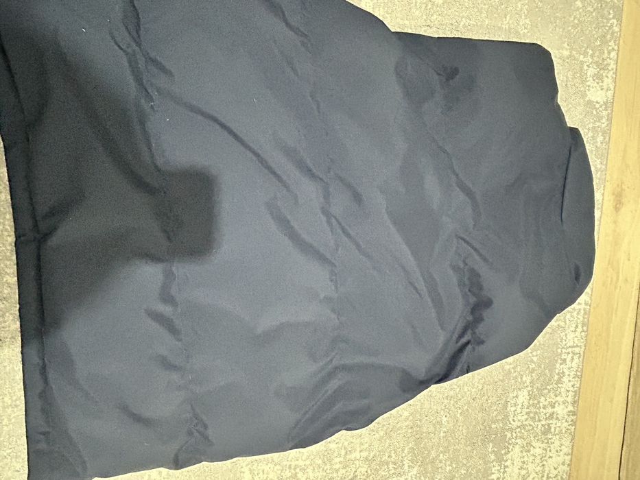 Безрукавка жилетка