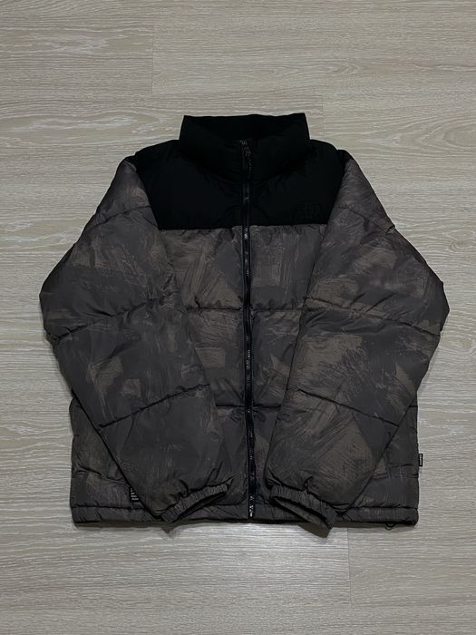 Продам пуховик