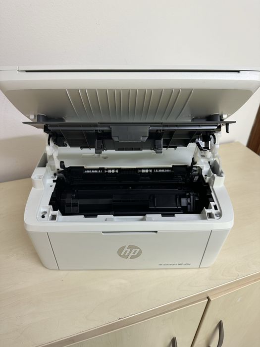 Imprimanta laser wireless HP m28w