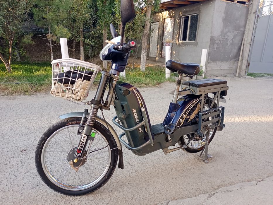 Эликтиричкий скутер