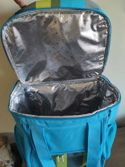 Geanta frigorifica pe roti, Travera, noua fara eticheta, 30l