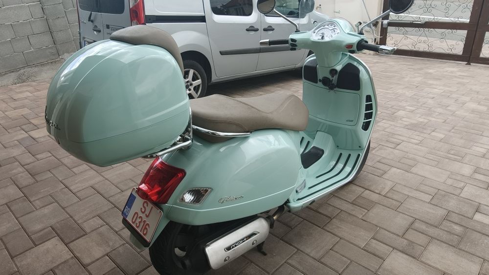 Vespa GTS 125(inmatriculata RO) carburator, km.reali
