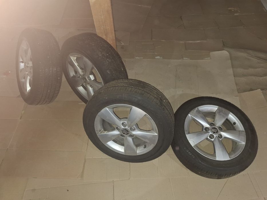 Roti skoda cu anvelope noi