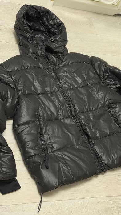 Продам куртка пуховик унисекс