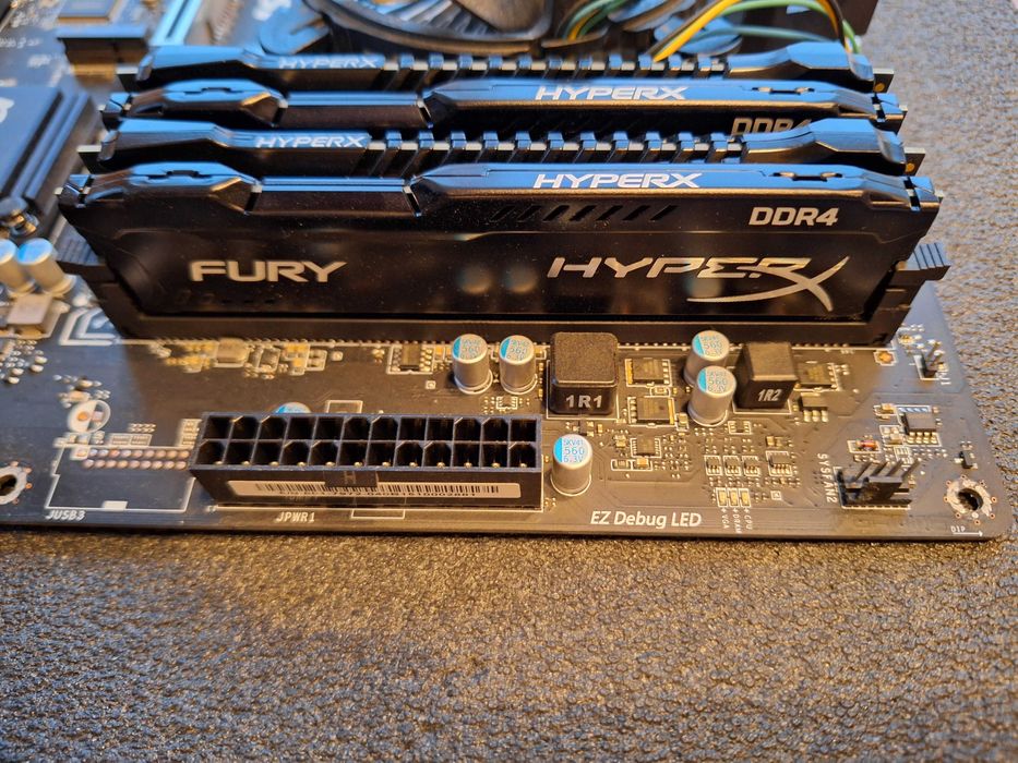 Kit Intel I5 6600, placa de baza MSI B150M Mortar,32GB,video XFX RX580