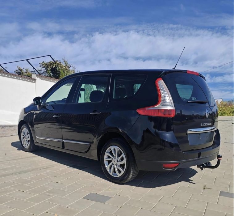 RENAULT Grand Scenic 2012 — imagine 3