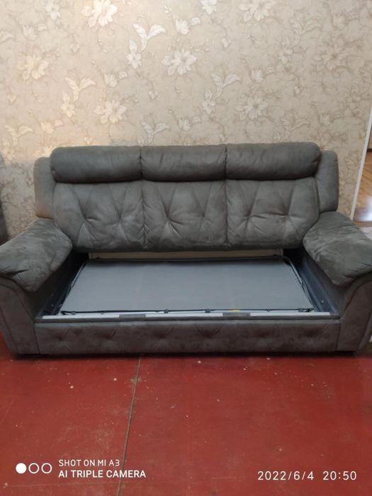 Қонақ бөлмесіне арналған диван