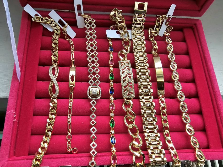 Bijuterii placate cu aur