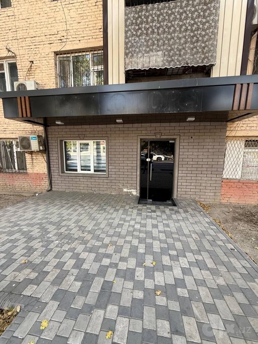 Ofis arendaga beriladi