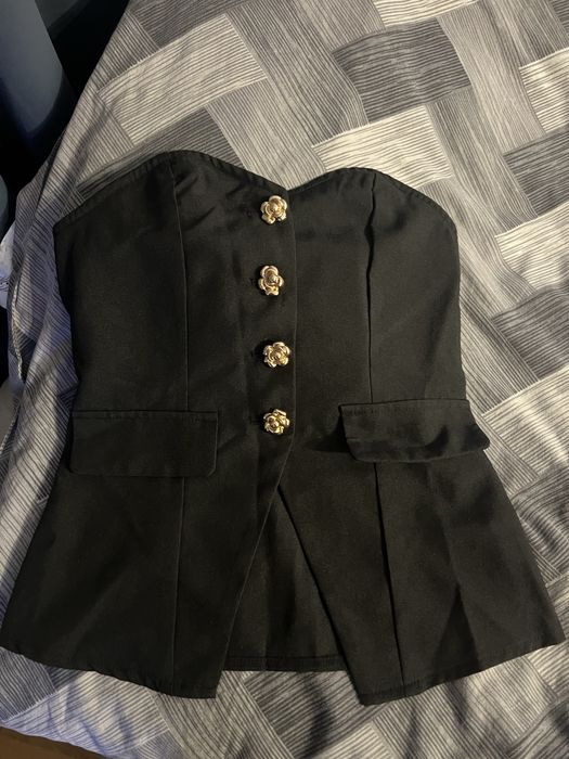 Черен потник без презрамки