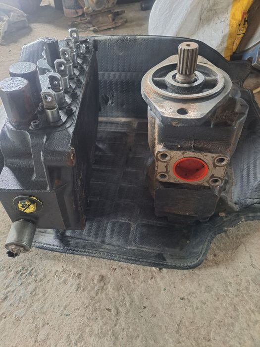 Распределитель гидронасос JCB 3cx