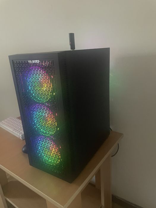 Setup Gaming Complet – i7-8700 / GTX 1660 Ti 6GB / 16GB RAM / SSD 1TB + Monitor & Periferice