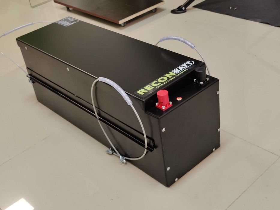 Construim si Reparam Baterii utilaje electrice, nacele, stivuitoare