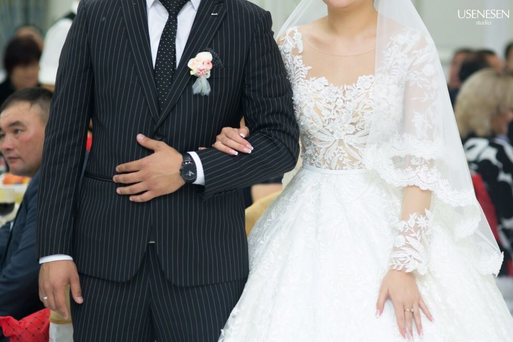 Продаю свадебное платье