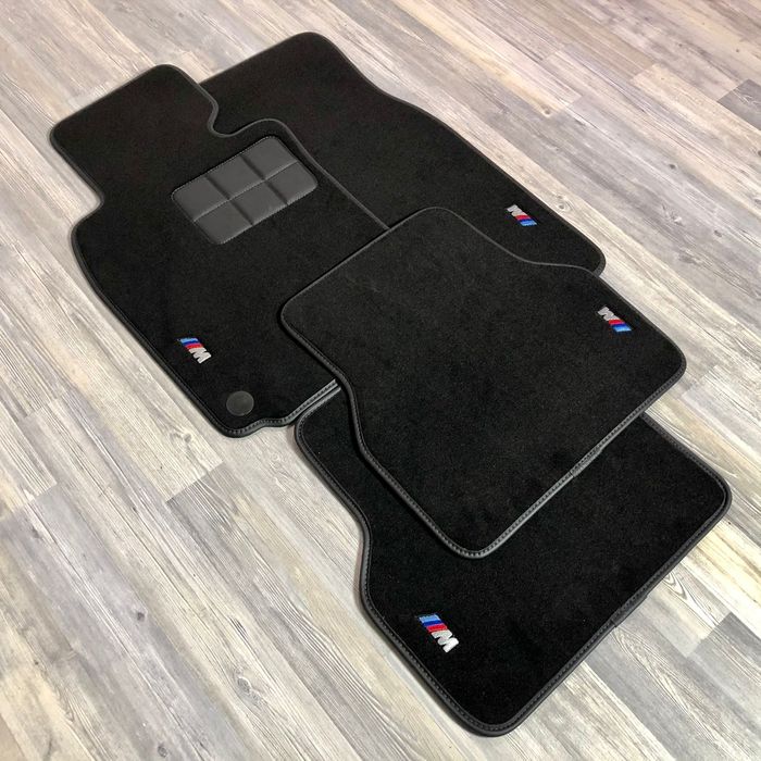 Оригинальные ворсовые коврики на BMW