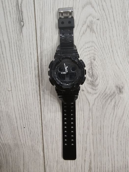 Casio g shock ga-100