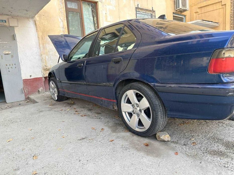 Продам запчасти от bmw e36