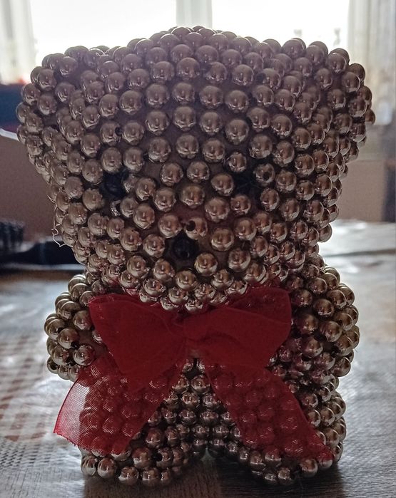 Ursuleți din spumă cu mărgele