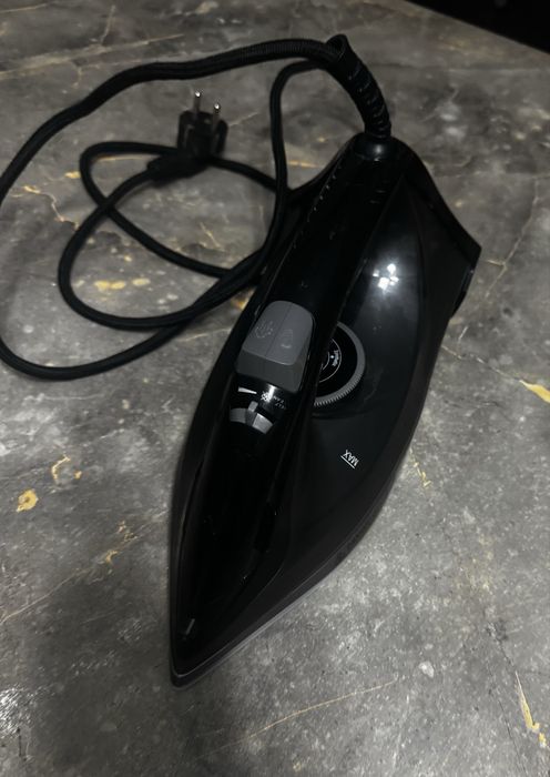 Утюг Vicalina VL-101