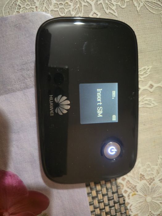 Vând router Wi-Fi portabil  4G LTE Digi Orange,Vodafone