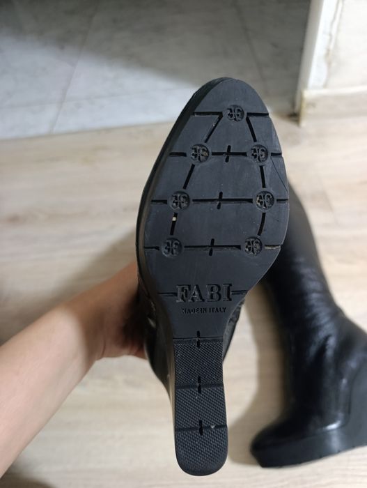 Продам сапоги Fabi
