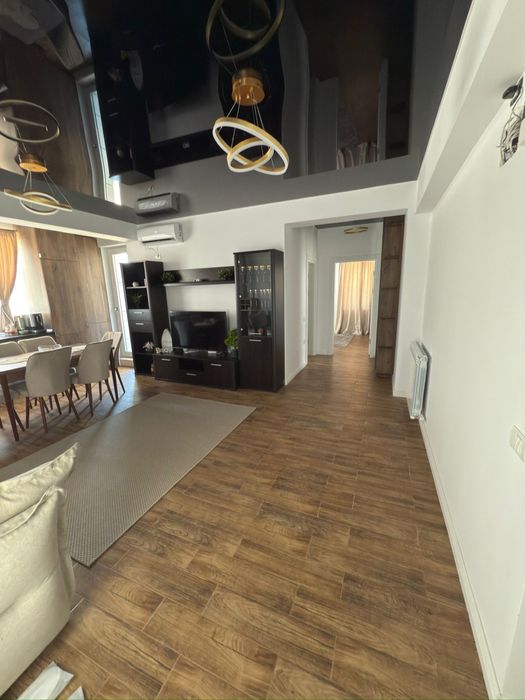 Inchiriez apartament Mamaia nord