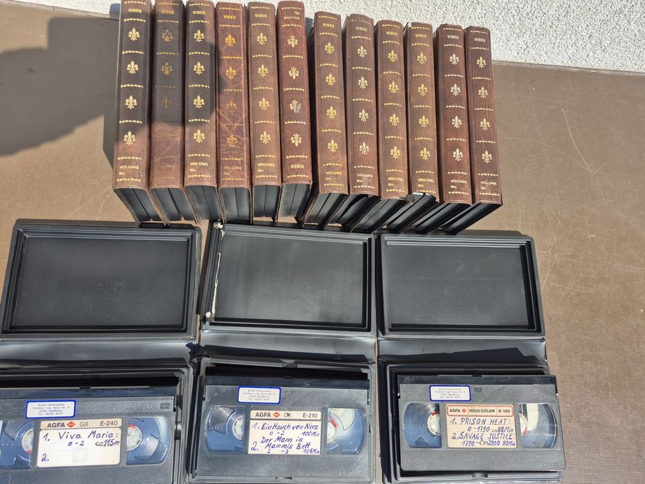 Vând Lot 15 casete video VHS originale Agfa colectie filme de 180-210-240 minute
