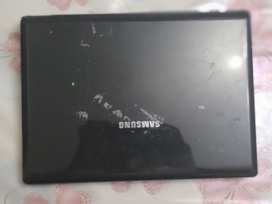 2 ta noutbuk zapchastga