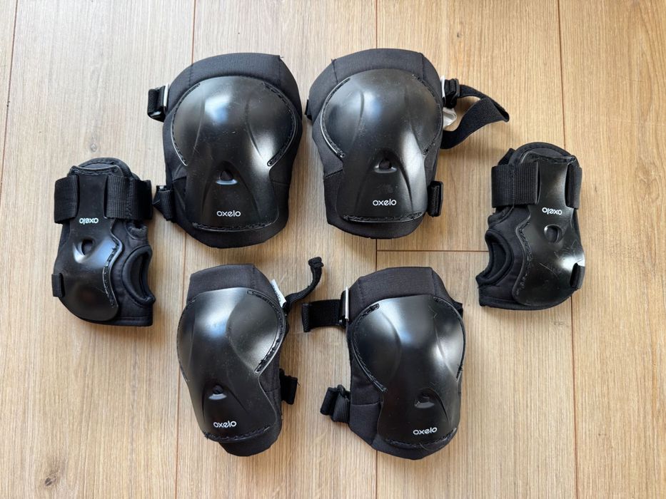 Set 3 perechi protectii copii (9-15 ani) pentru trotineta, role, skate