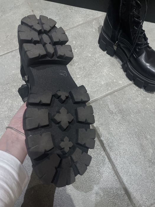 Ботинки демисезонные новые