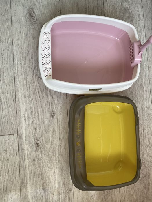 Лотки новые для кошек и собак цены разные