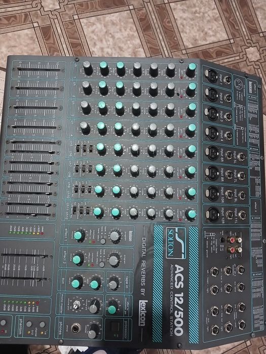 Vand mixer  mai multe detali la tel fon