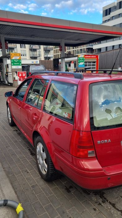 Vw bora 2.0 бензин автоматик  2000.година