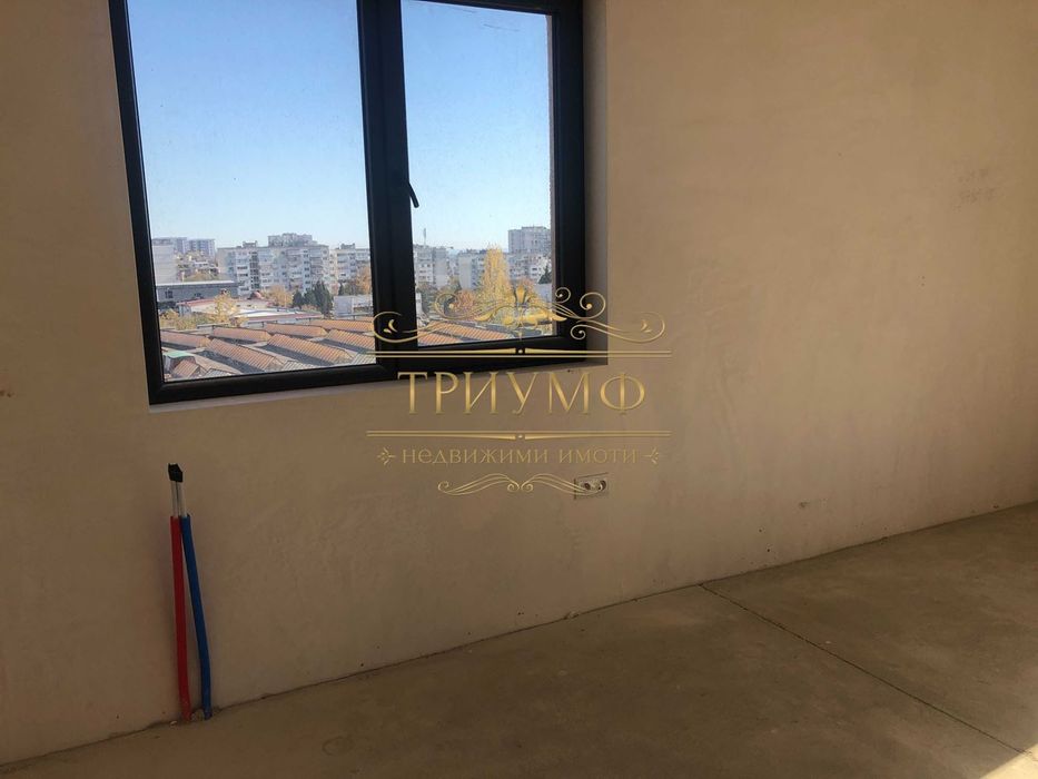 Продава се Двустаен апартамент в Варна, Кайсиева градина - 63 кв.м за 1842 €/кв.м - Снимка #2